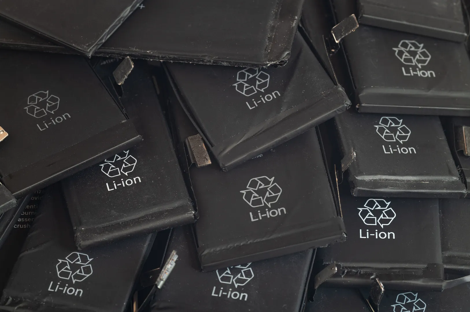Lithium-Ion Battery Recycling: Transporting and Storing Recovered Materials